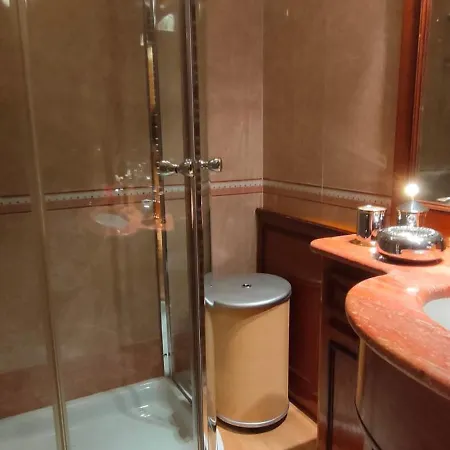 公寓 Saint Luxury 4 Pers Sea View Parking 罗克布吕讷-卡普马丹