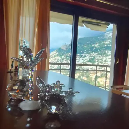 Saint Luxury 4 Pers Sea View Parking * Рокебрюн — Кап-Мартен